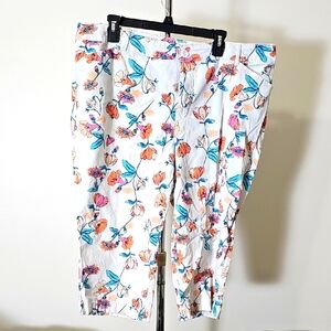 St Johns Bay Capri Pants